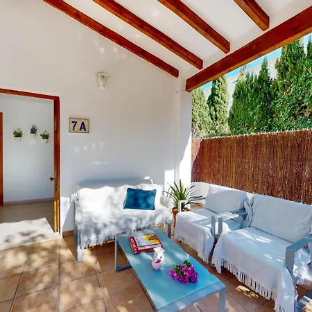 Nueva Vida By Family Homes Apartment Denia